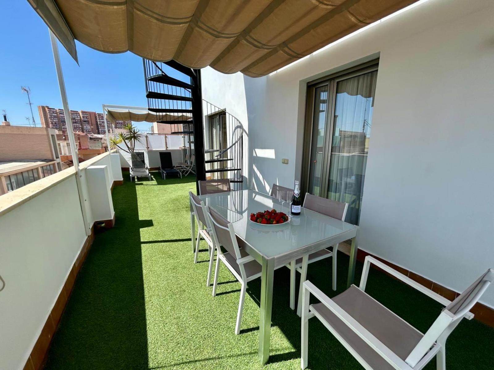 2 Big Terraces Penthouse Center Apartment